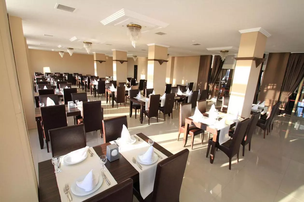 VISTAHILL_SHABAVIZ (3).jpg